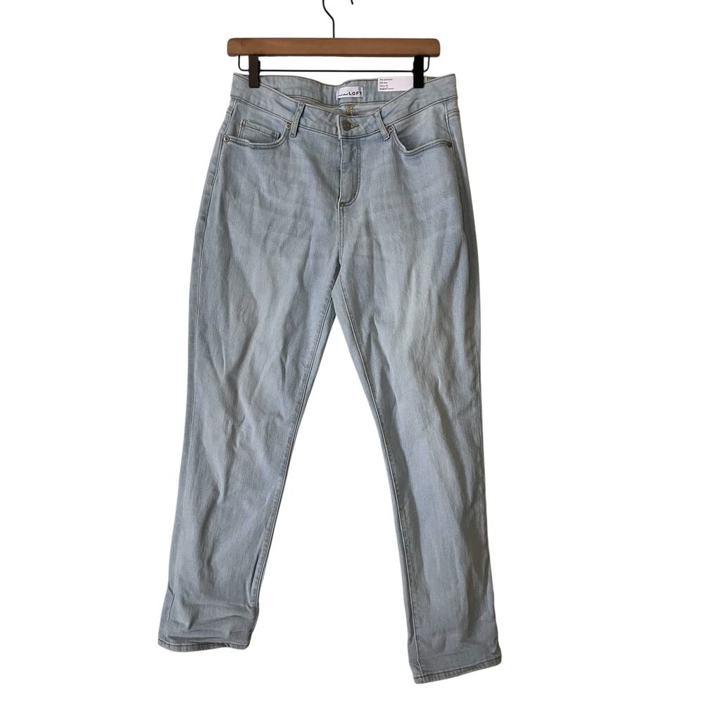 Loft The Girlfriend Mid Rise Curvy Fit Light Wash Jeans Size 4 NWT